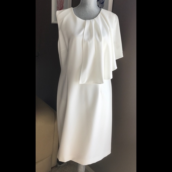 ANTONIO MELANI Dresses & Skirts - NWT Antonio Melani ivory sleeveless dress.